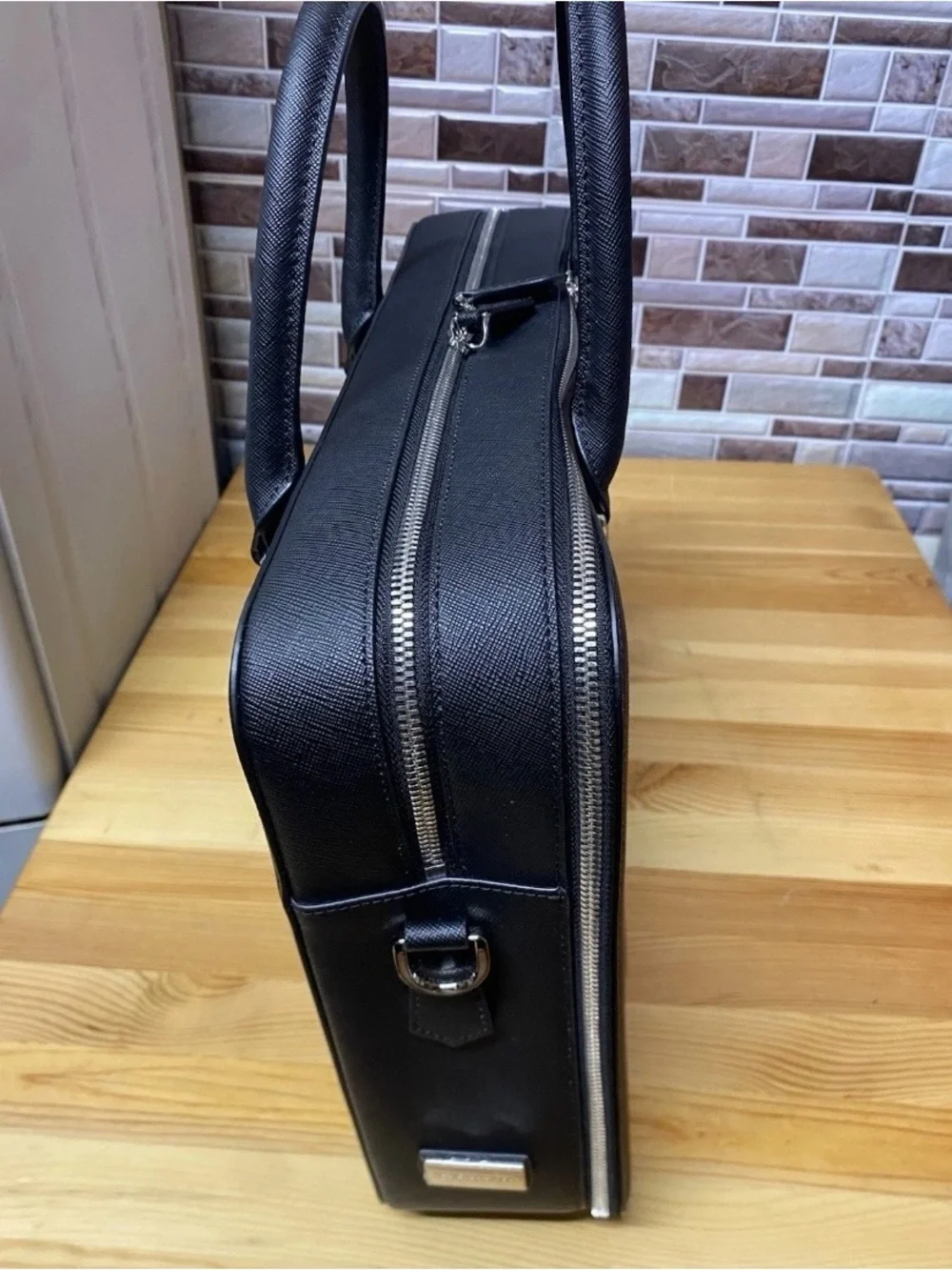 Maverick & Co Manhattan Double Zip Leather Briefcase Black/Red